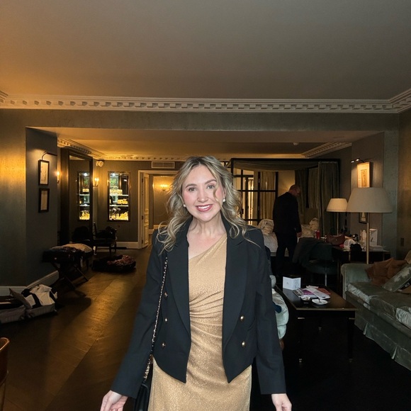 Golden glitter midi dress, one shoulder - Picture 2 of 3